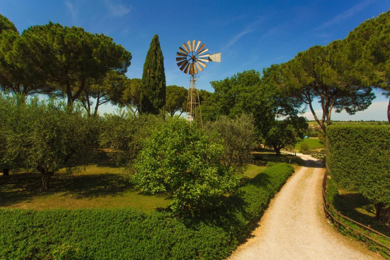 Fattoria Di Magliano Winery Villa Magliano in Toscana Exterior foto